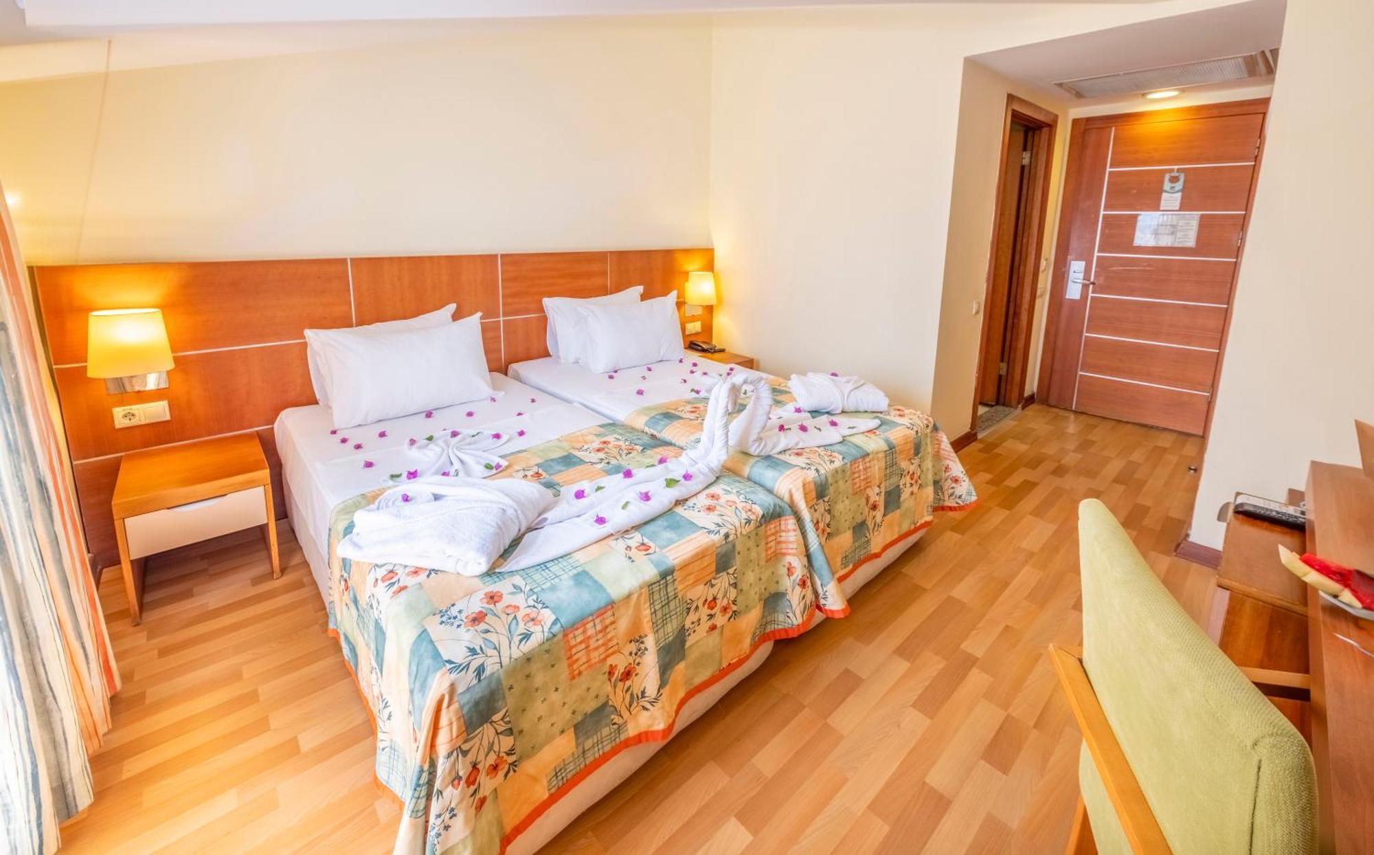 Viking Park Hotel Kemer Esterno foto